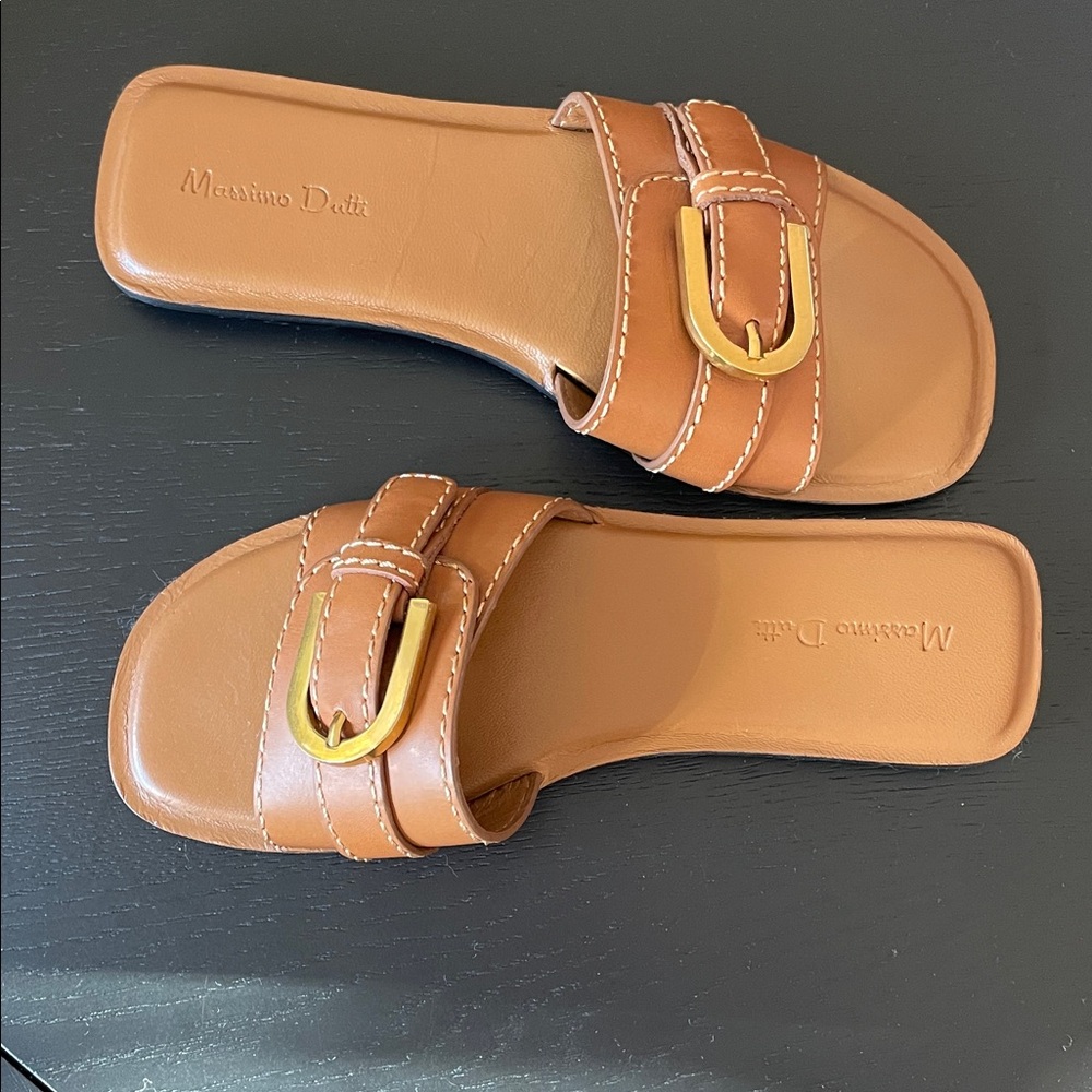 Massimo Dutti tan leather gold buckle sandals
